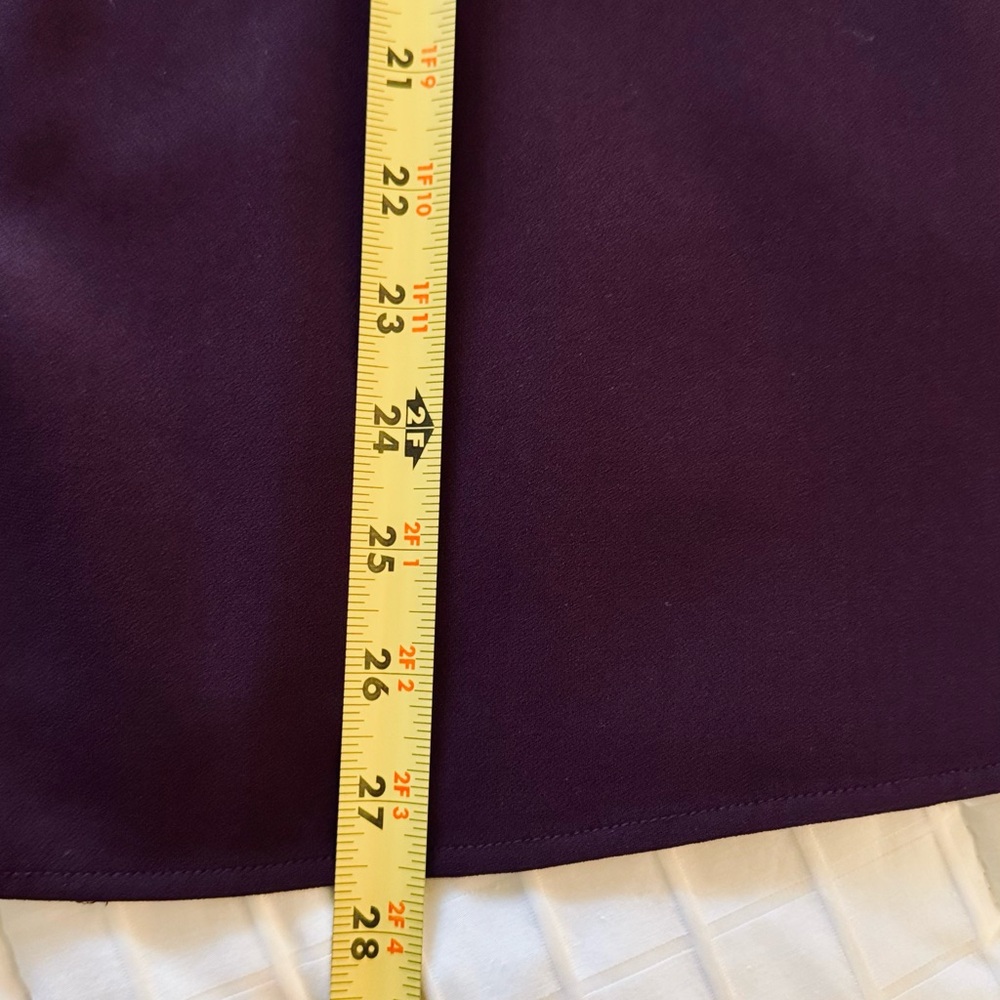 THEORY Talniza Admiral Crepe Plum Purple Sleeveless Blouse Minimalist Top - Picture 11 of 12